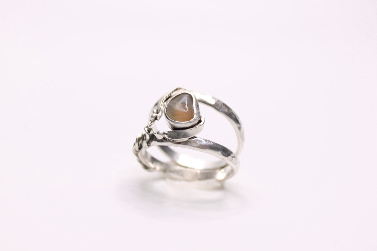 Midwinter; Agate